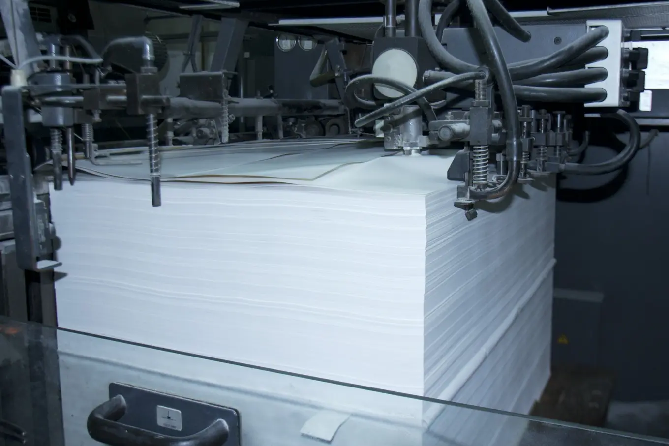 papier w drukarce